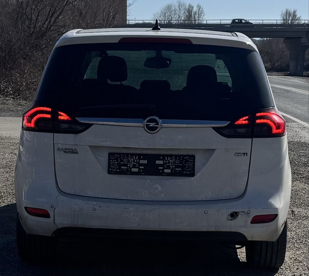 Opel Zafira Tourer 2.0cdti 130hp A20DT НА ЧАСТИ