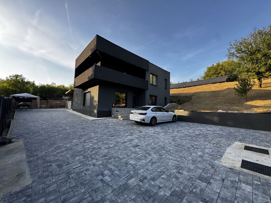 Casa Razvad, 220mp utili, teren 3600 mp, fotovoltaice 27 kW