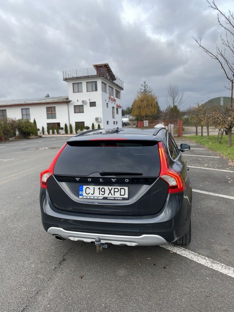 Volvo V60 D3 2.0 diesel 5 cilindrii