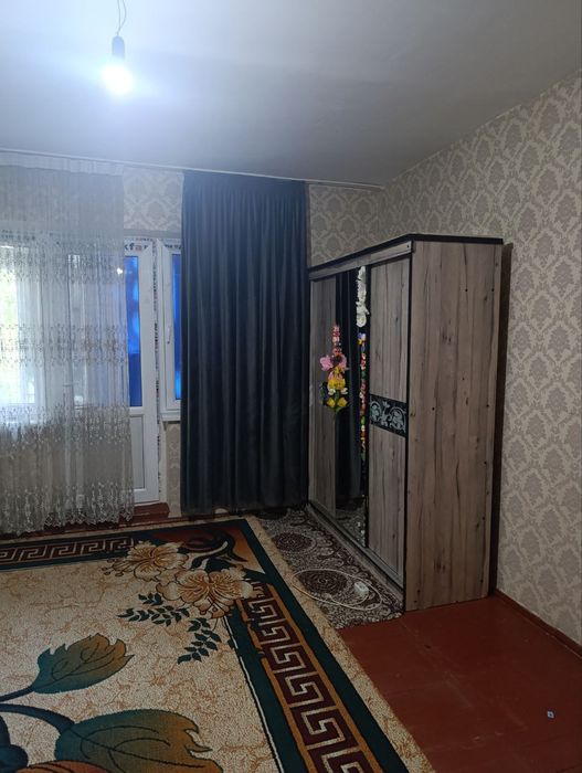 Продаётся квартира Чиланзар 18 квартал 1/4/9