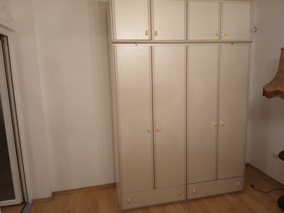 Mobilă de vanzare !!!