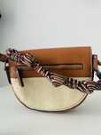 Geanta dama tip crossbody - stil boho-chic