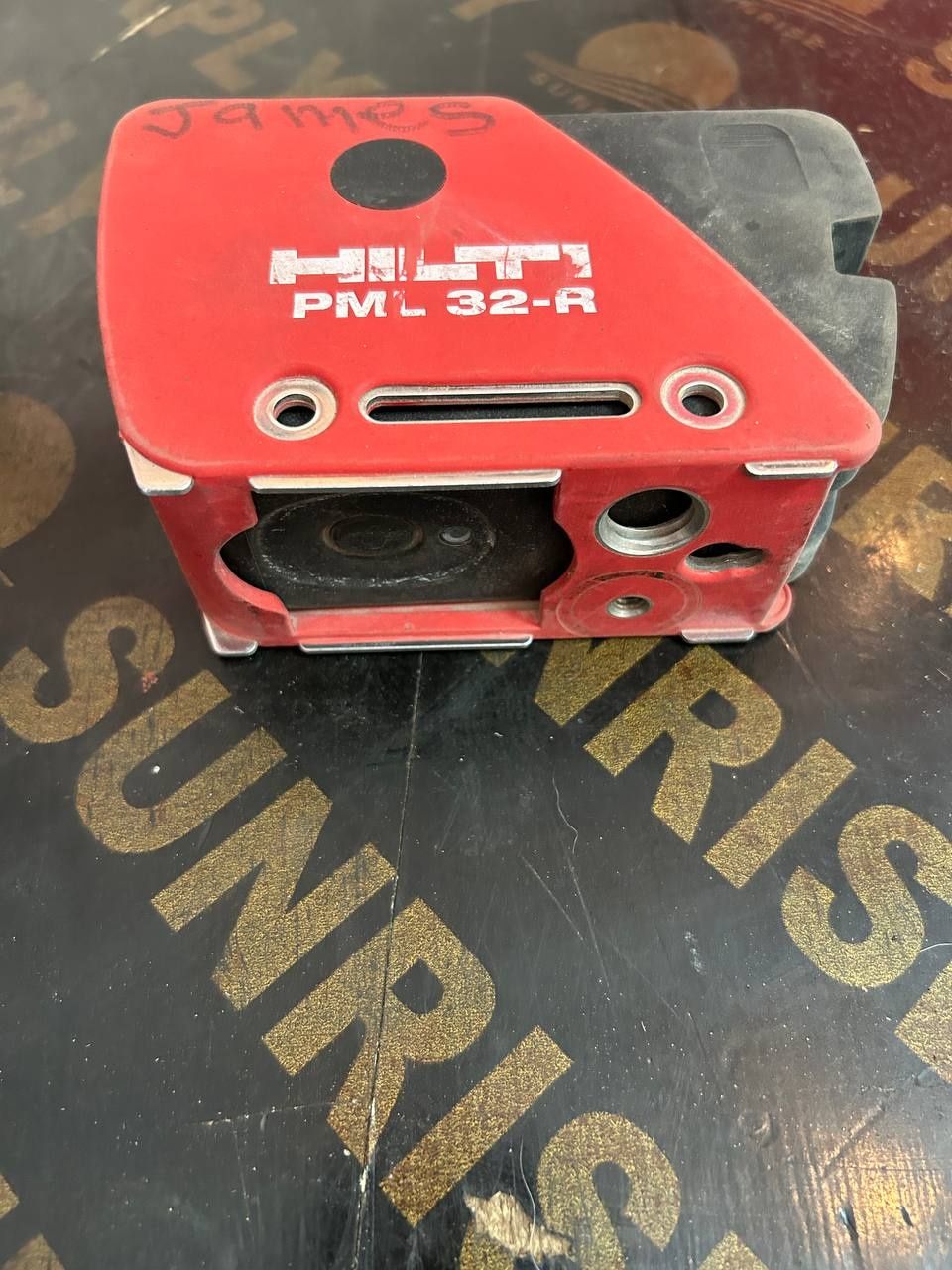 Лазерен нивелир ХИЛТИ HILTI