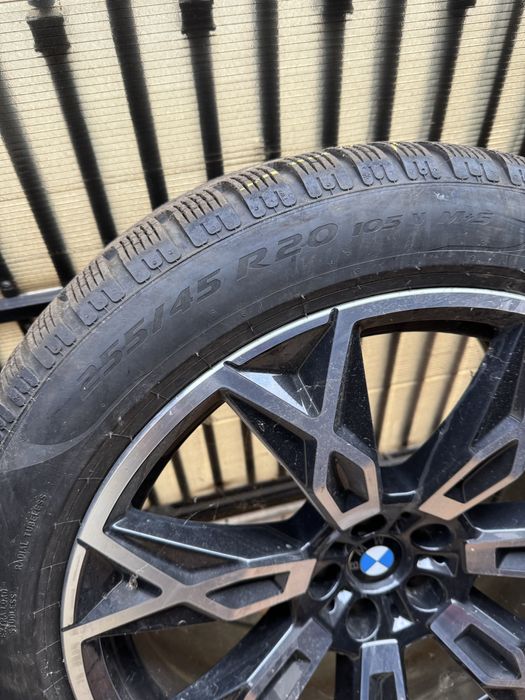 Set jante anvelope iarna bmw seria 7 G70