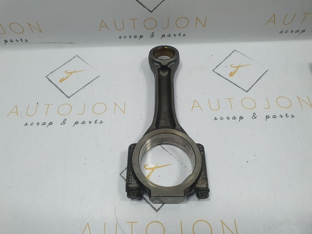 Biela motor  AUDI A4 II Avant 8E5, B6 2000 - 2005 1.9 TDI quattro AVF  038H