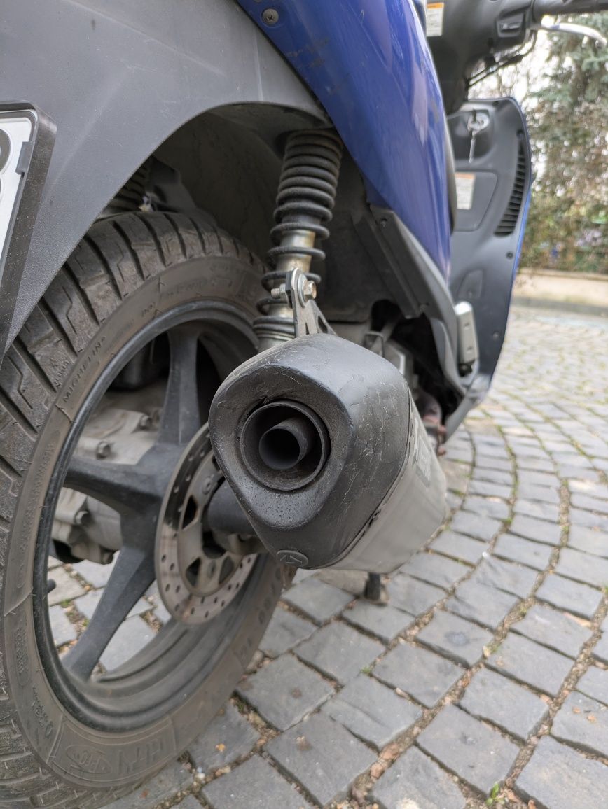 Evacuare Akrapovic Piaggio/Vespa/Honda