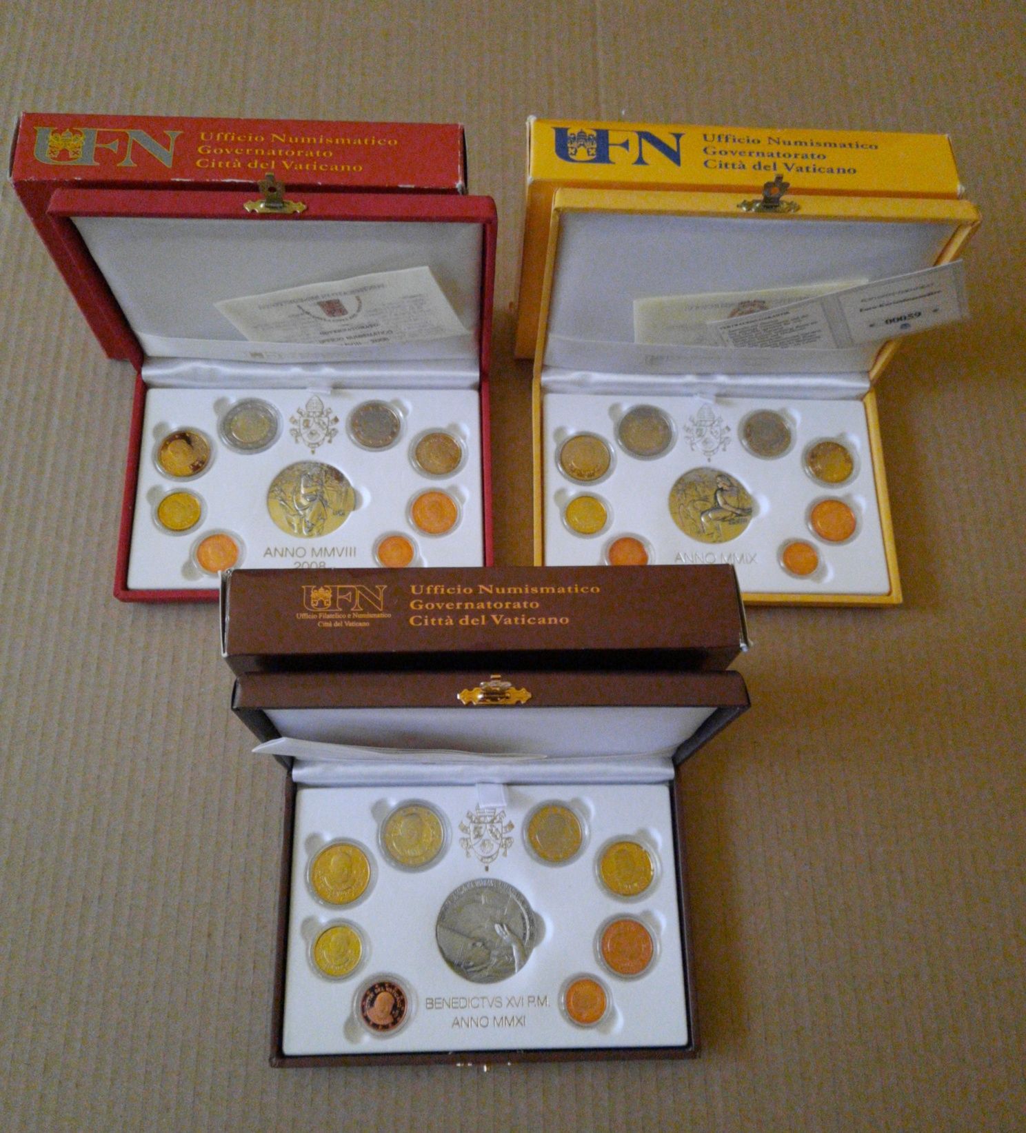 Set monede euro Vatican 2008, 2009 si 2011 - Proof