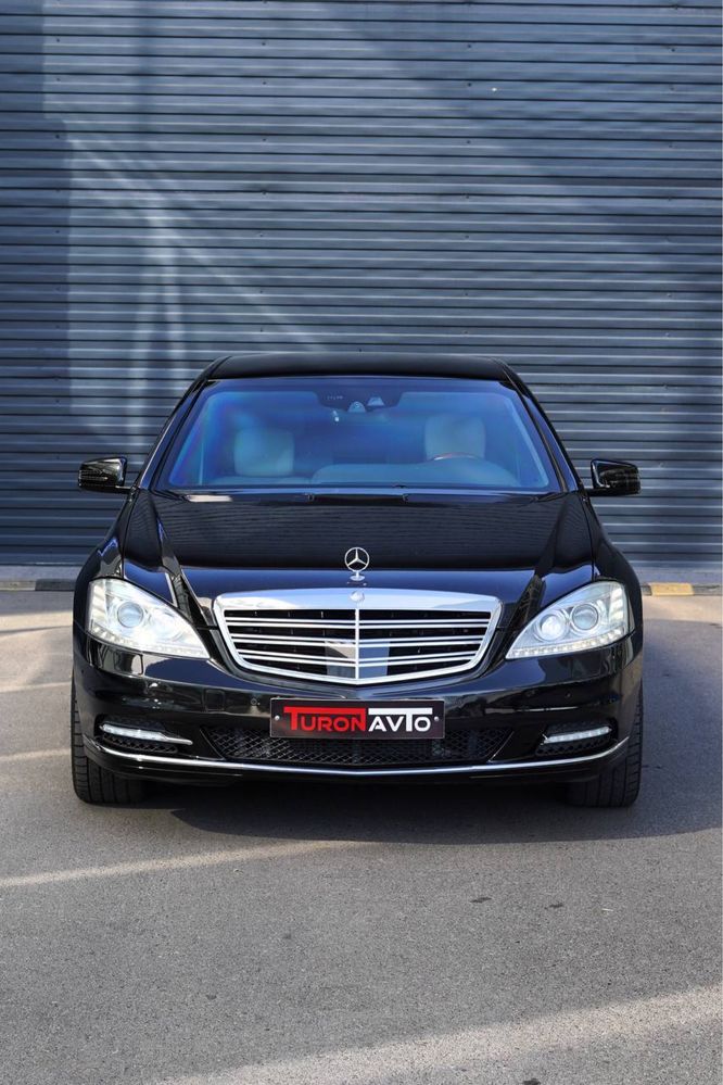 Mercedes Benz S600 W221 V12 Guard B7