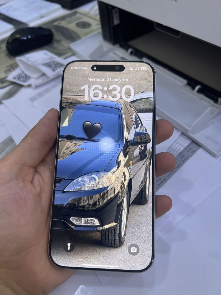 Iphone 16 pro max 256 (100%) sim