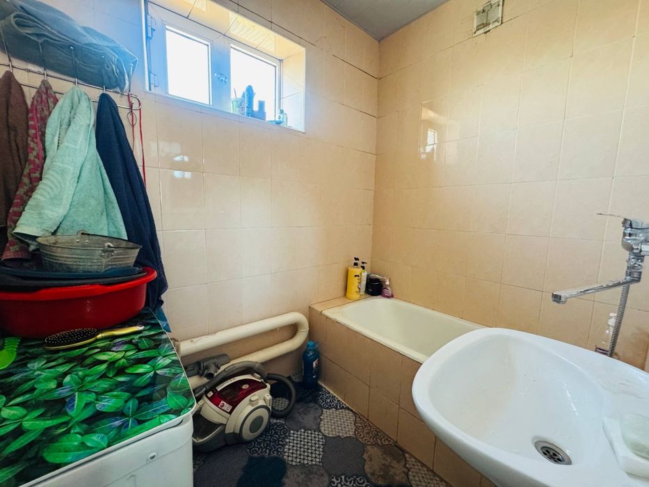 3 хонали квартира сотилади