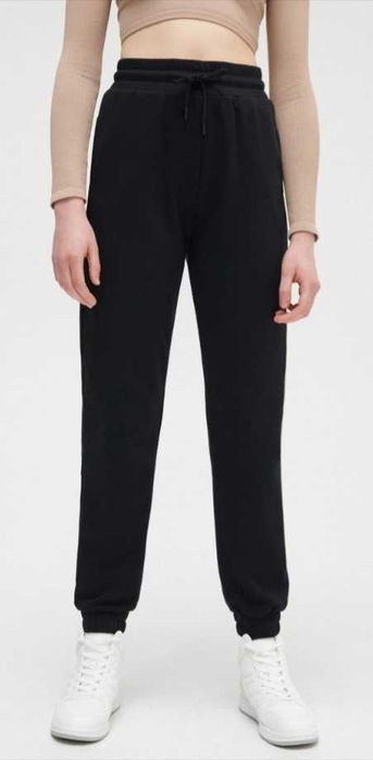 Pantaloni trening negri UNITED COLORS OF BENETTON , mar XS, S, M