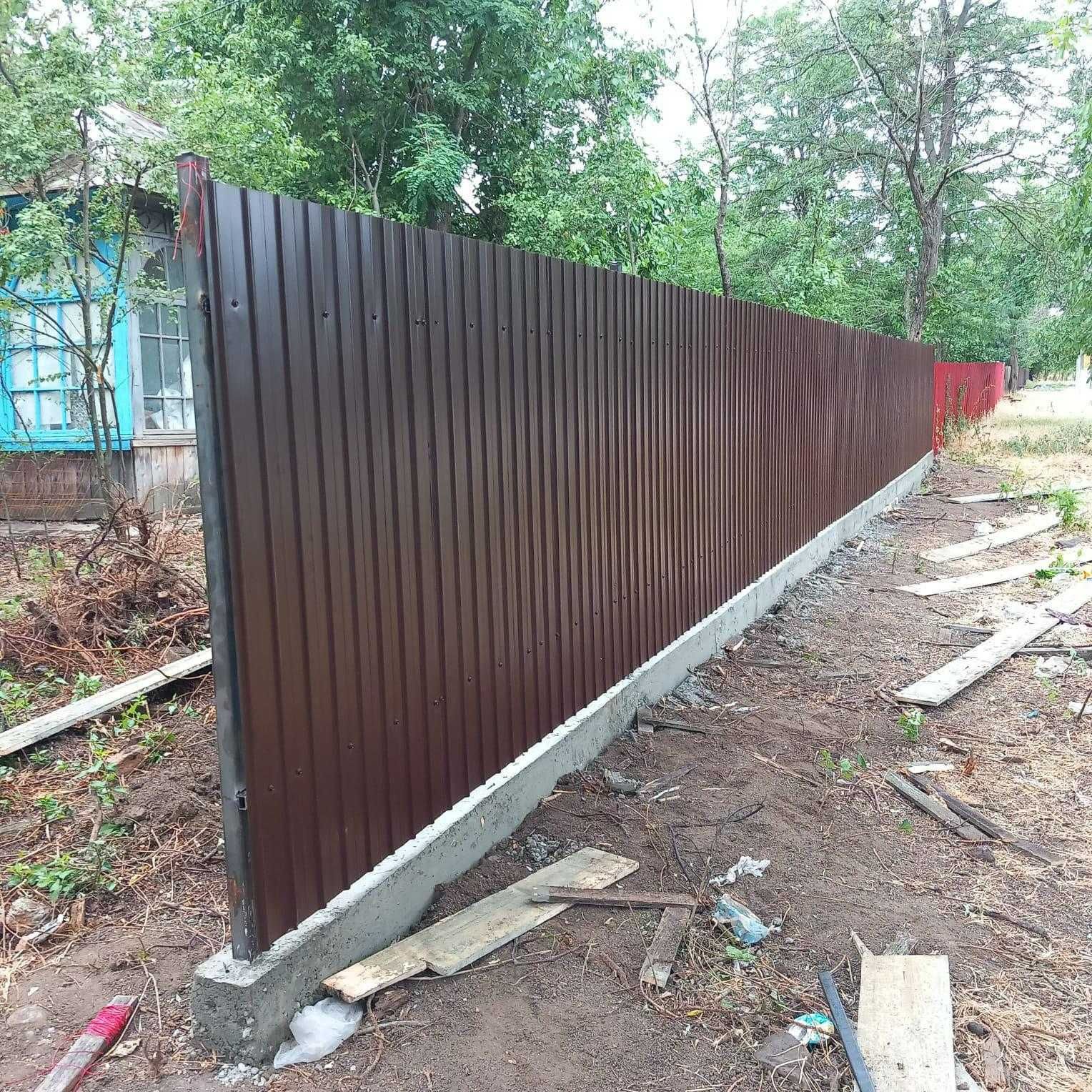 Garduri de diferite modele (sipca metalica, jaluzele, tabla plasa BCA)