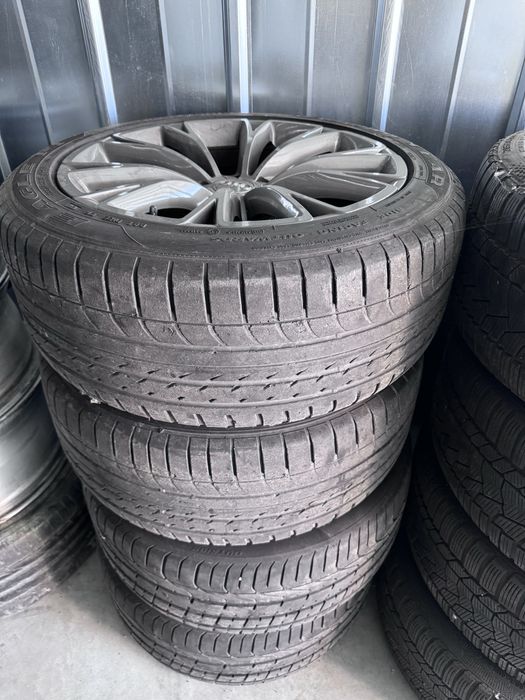 Audi 19” с гуми Good Year 255/45/19
