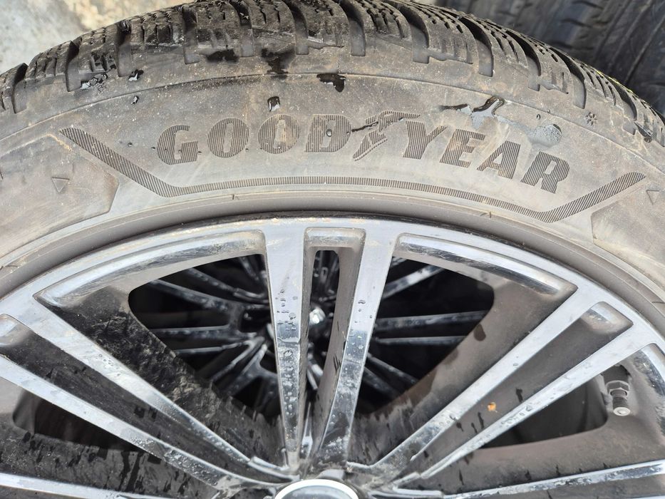 Roti Jante Anvelope IARNA 235/45/20 5x112 VW Tiguan Skoda Kodiaq RS