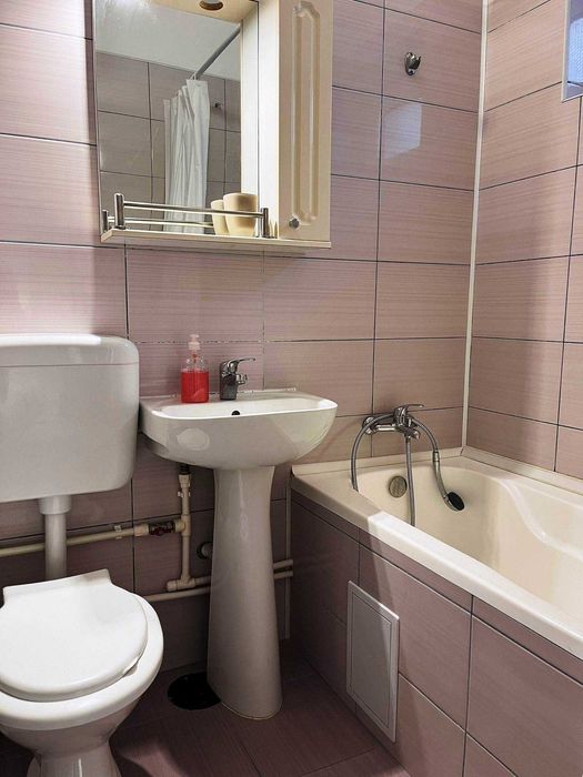 Campus , Apartament 3 camere de inchiriat