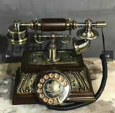 декоративный телефон в антикварном стиле