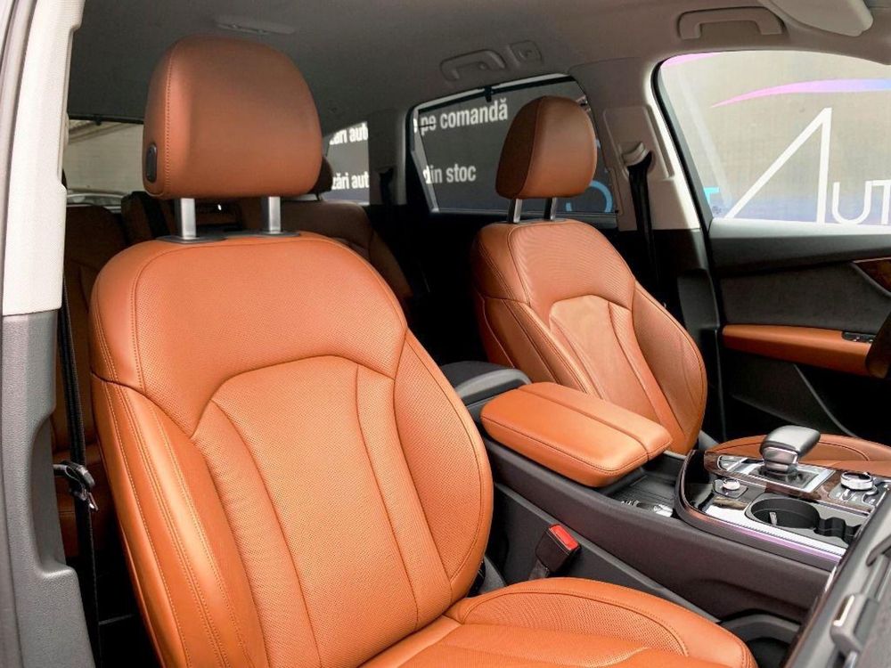 Audi Q7 pachet S line