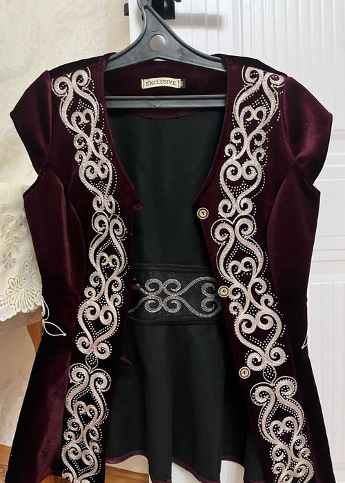 Национальная желетка