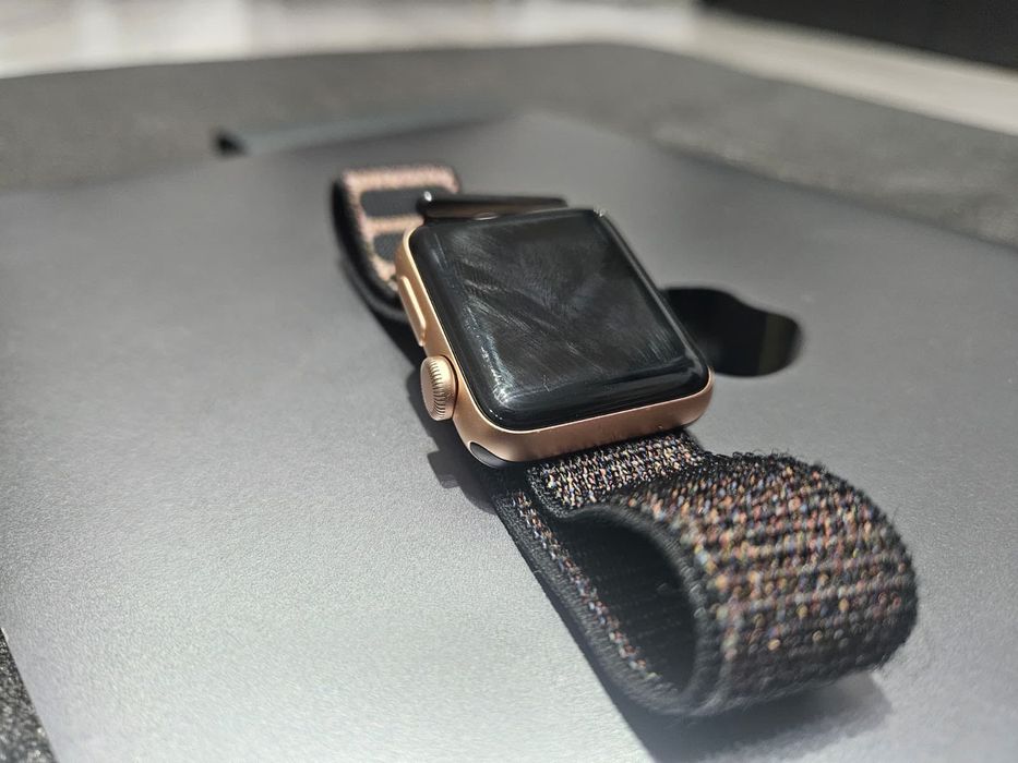 Vand Apple Smartwatch series 3