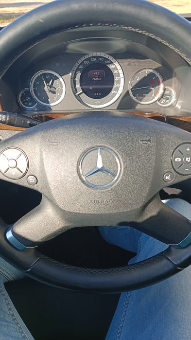 Mercedes E200 2.2CDI