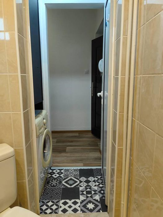 Дава се под наем Двустаен апартамент в Пловдив, Кършияка - 70 кв.м за 408 € - Снимка #6