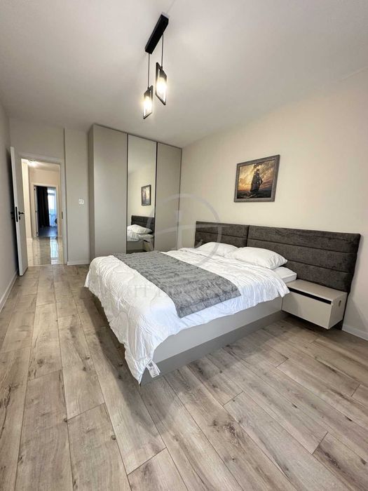 Продава се Тристаен апартамент в Пловдив, Съдийски - 96 кв.м за 1844 €/кв.м - Снимка #3
