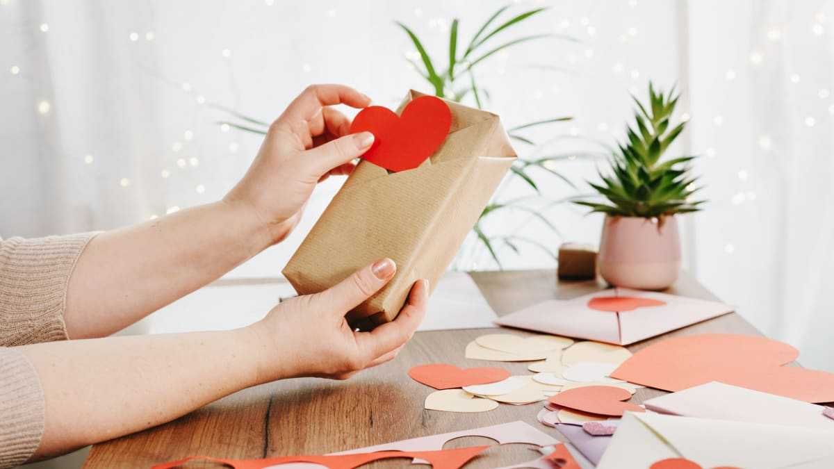 Карти за Себепознание и игра - оригинален подарък за близък човек