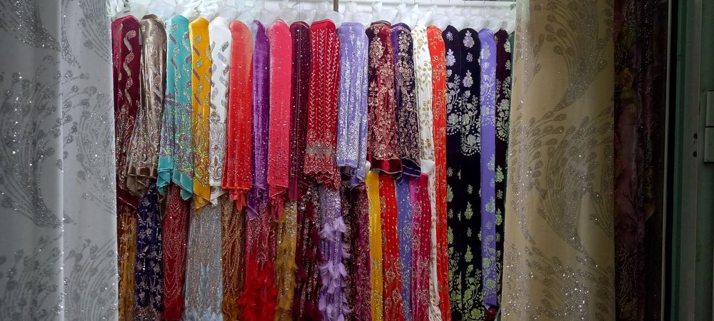 Ғиждувон деҳқон бозори А блок 31 дўкон тез ва арзон сотилади