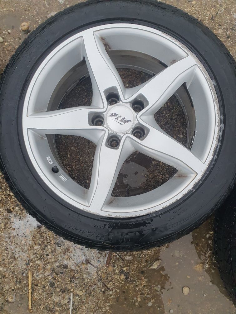 Vand jante audi pe 17" , schimb cu jante de logan pe 15 "