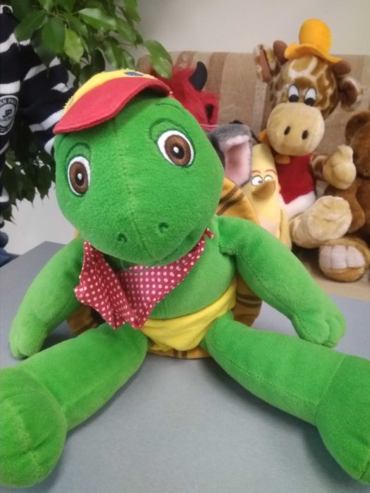 Продавам детски плюшени играчки