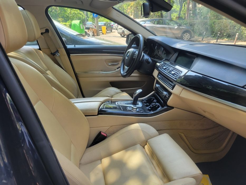 BMW 520i - 184 Cp - piele - panoramic