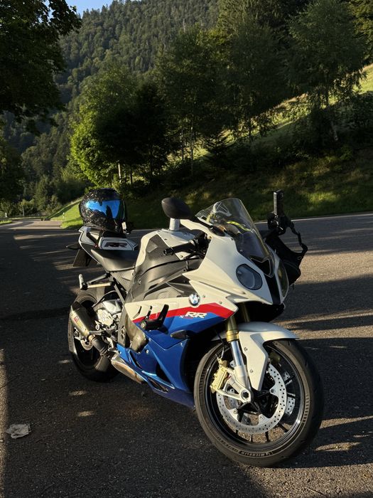 Vand/schimb cu auto  Bmw s1000rr 2011