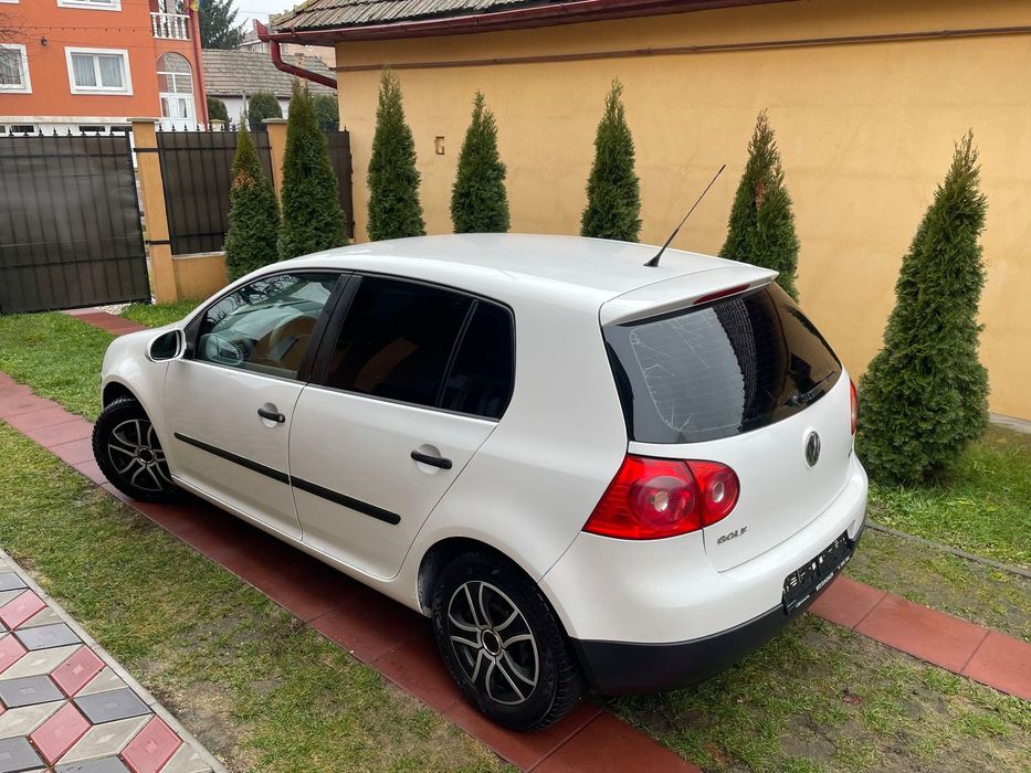 Volkswagen Golf 1.9 TDI 105 cai Fără DPF Dublu Climatronic