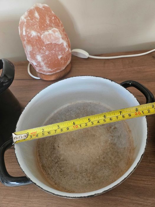 Чугунени тенджери 2бр.