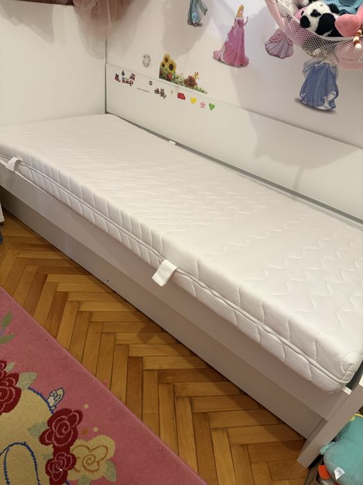 Pat solid din pal cu saltea de 90/200 cm