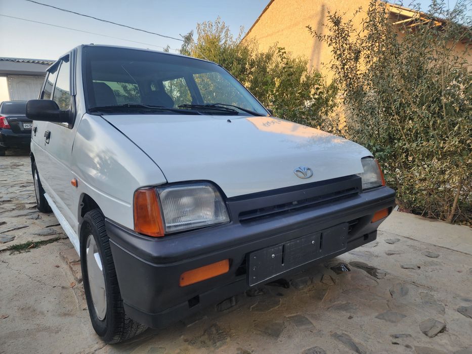 Tiko 2000 yil benzin