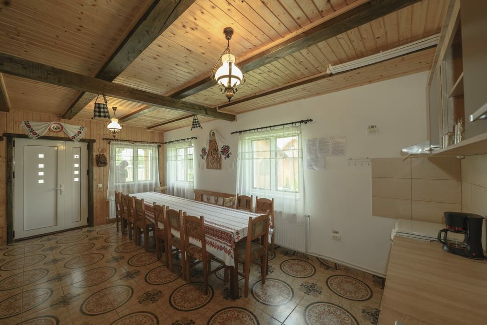 Cabana de închiriat