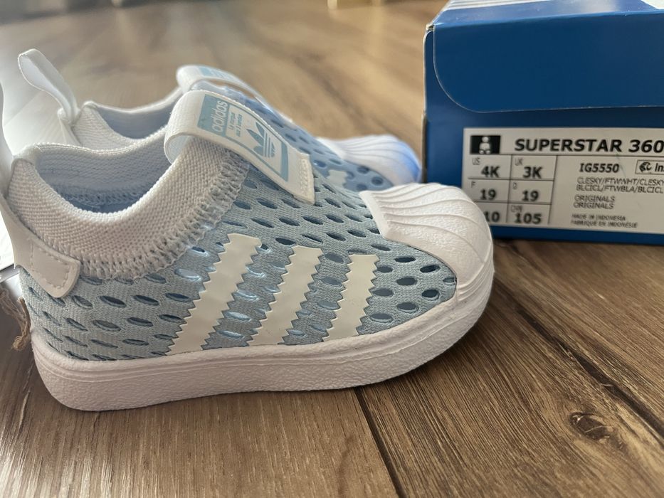 Бебешки обувки Adidas