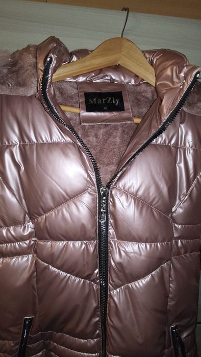 Haina lunga iarna femei