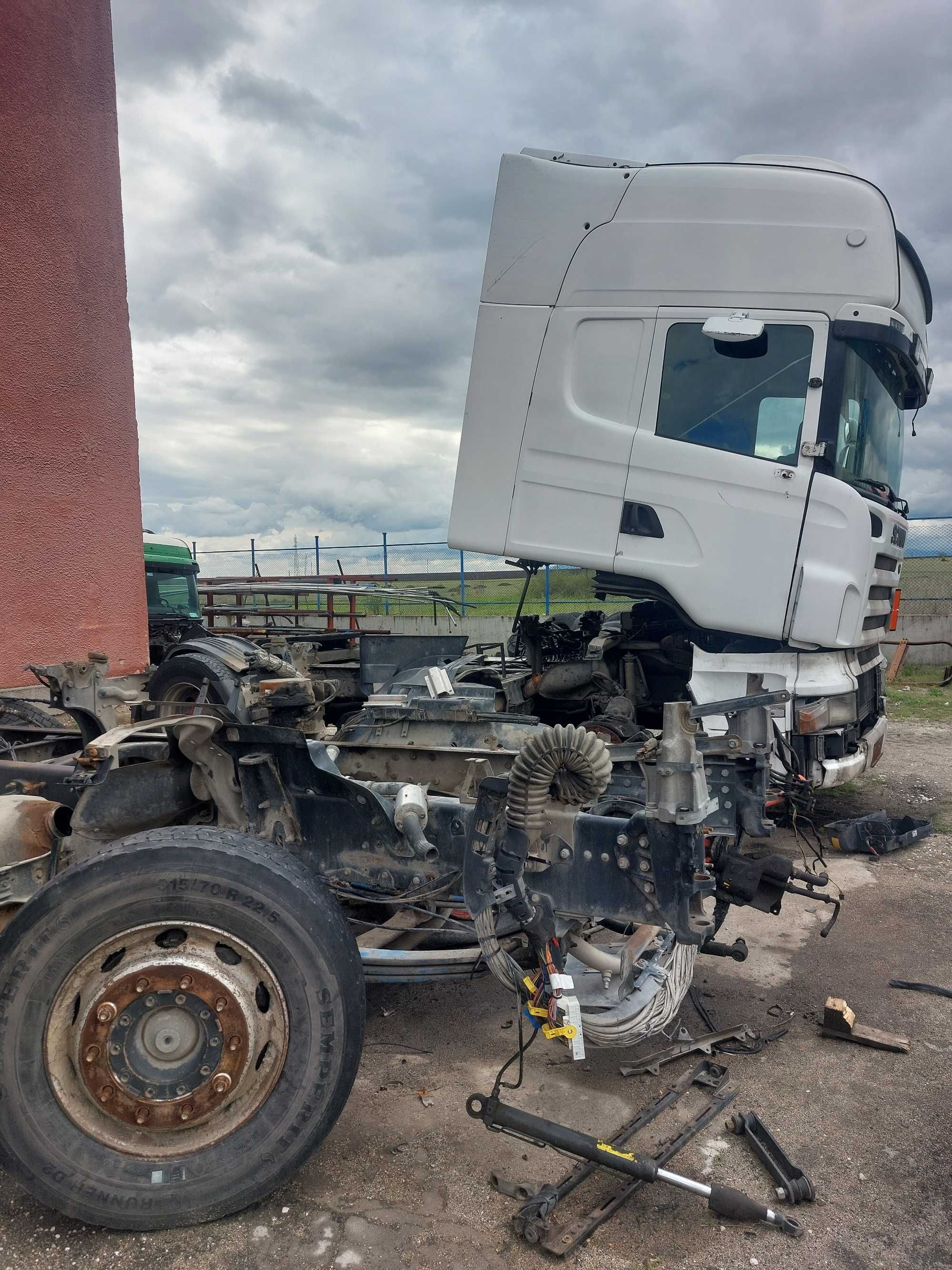 Скания R420 на части