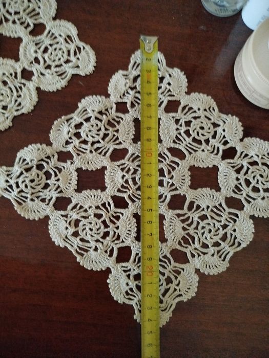 Тишлайф за маса, каре за маса.