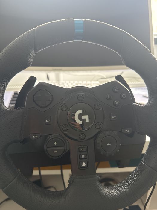 Volan logitech g923 cu schimbator