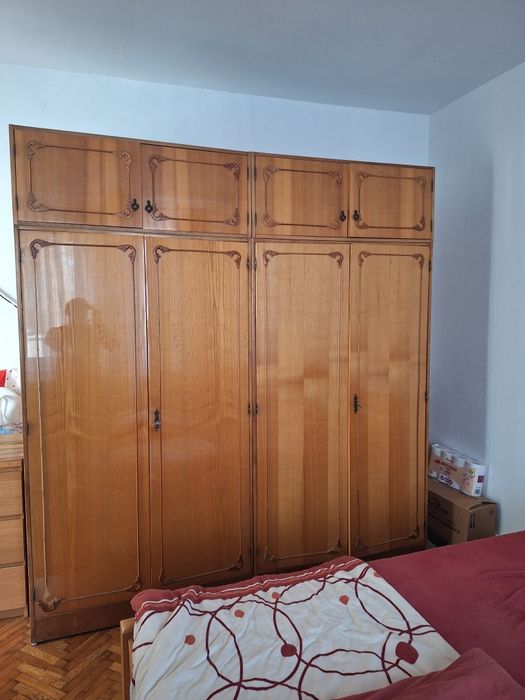 Vând mobila sufragerie