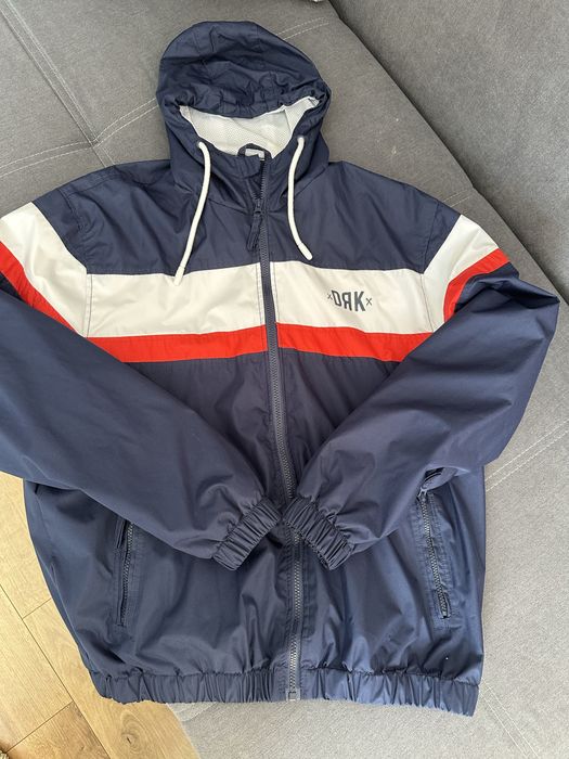 Мъжко спортно яке за пролетта