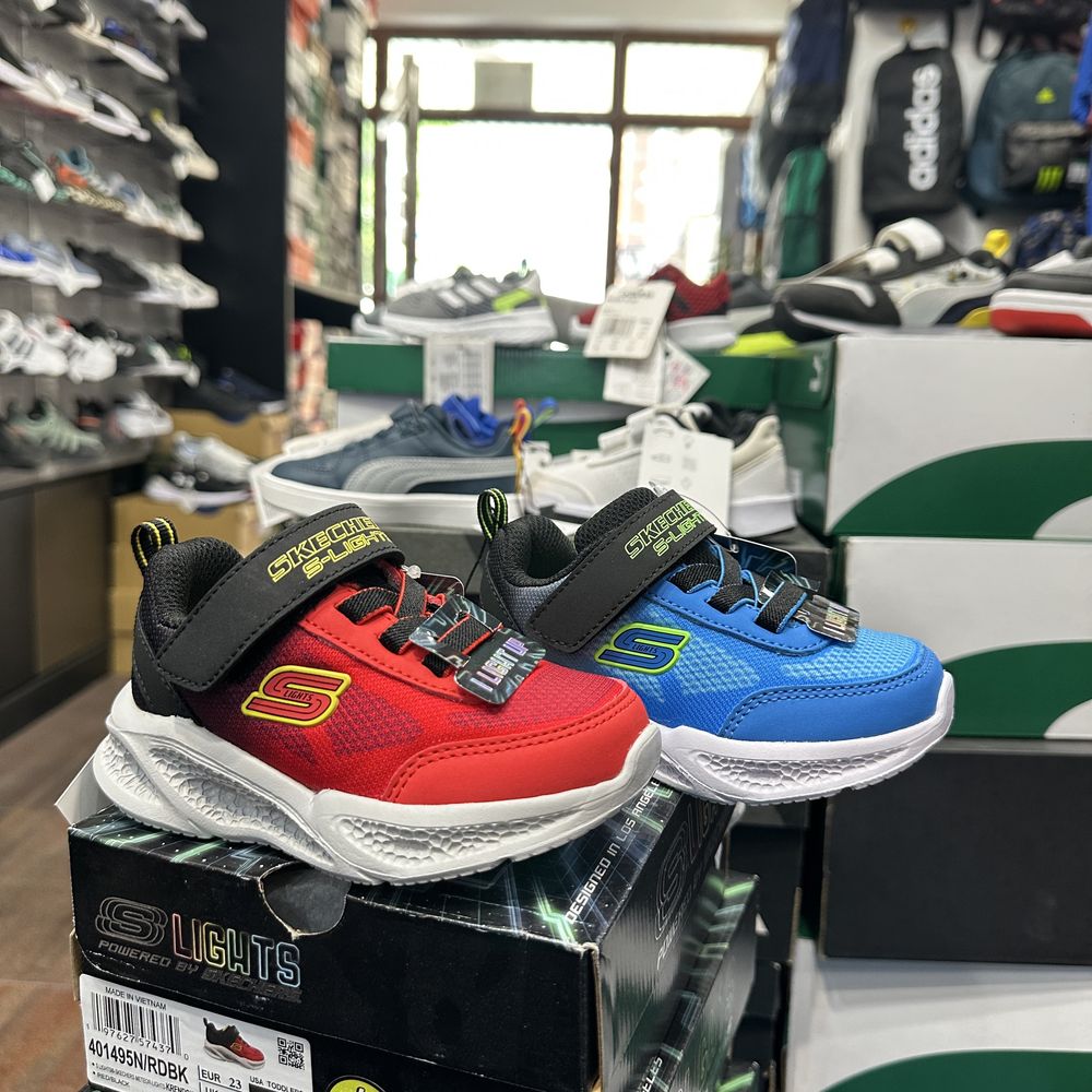 23;24;25;26 Skechers light Meteor | Светещи маратонки
