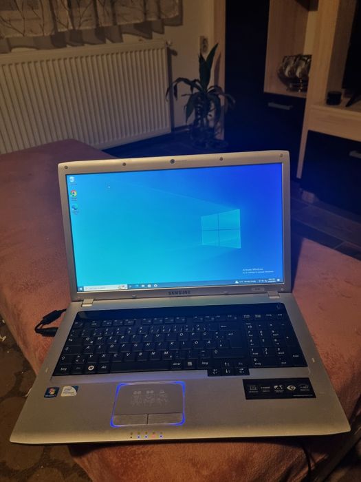 Laptop Samsung NP-R370 17.3 inch