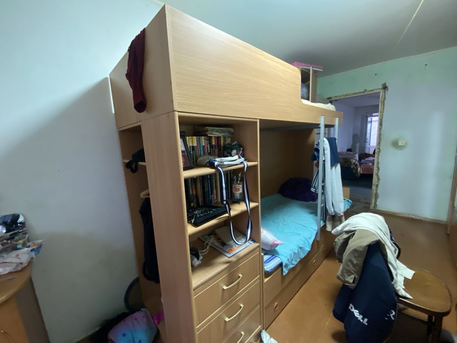 Продам двех ярсную кровать срочно