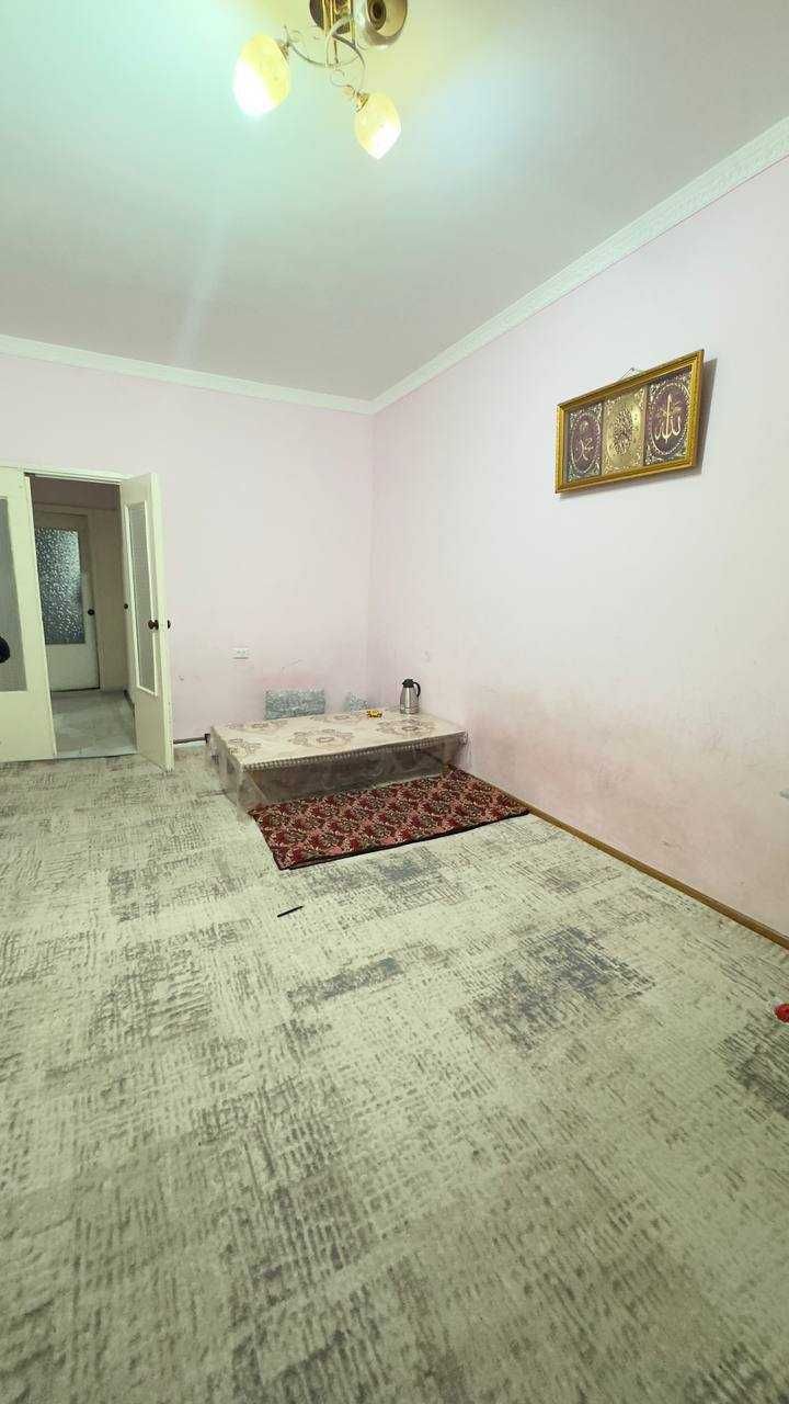 СРОЧНО !!! Продается квартира в Яшнабаде 2/3/5 ( 60 кв/м ) Тузел 1