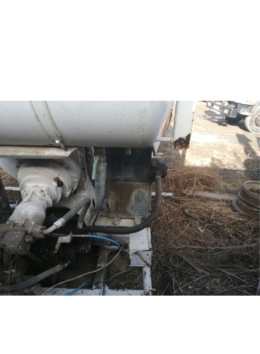 Продам установку в сборе с двигателем , насосом итд все в рабочем