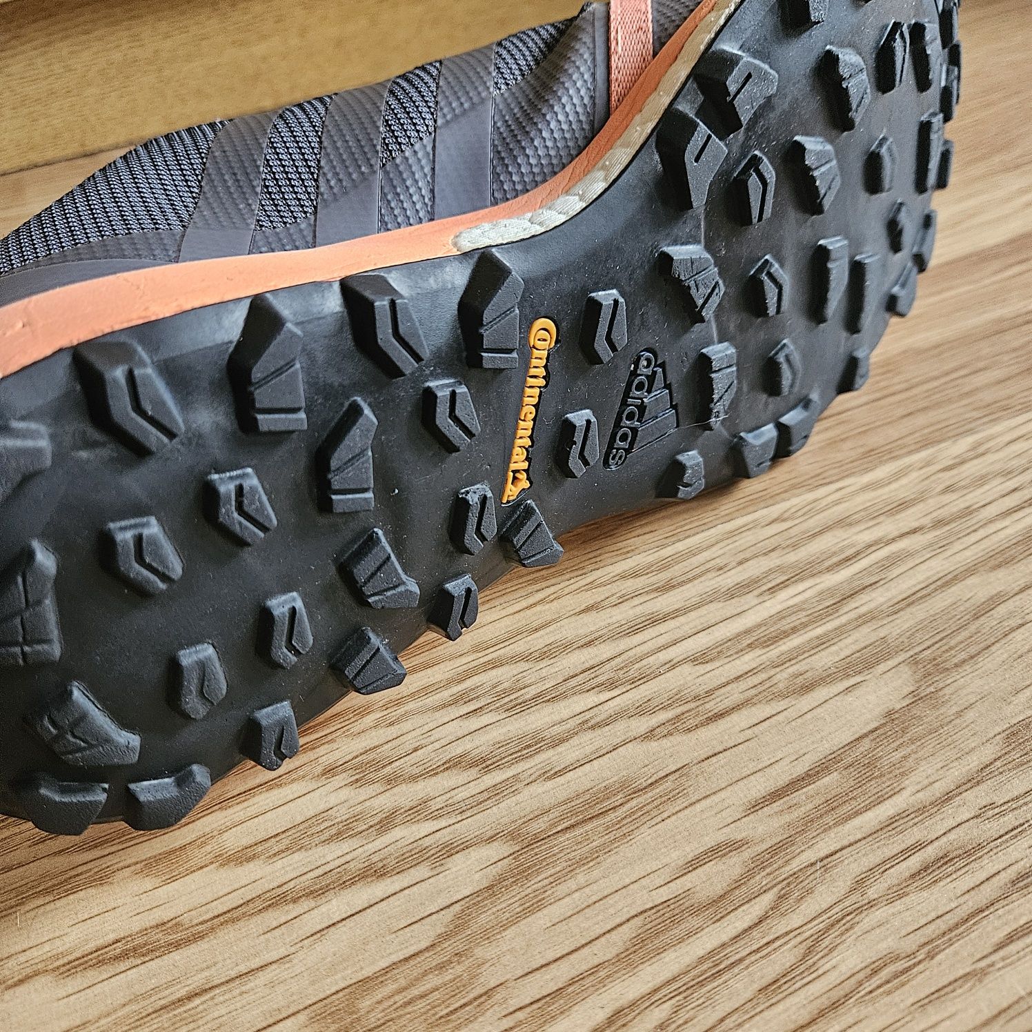 Маратонки adidas terrex, размер 41